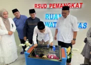 Bupati Satono Resmikan Ruang Perawatan Nifas RSUD Pemangkat