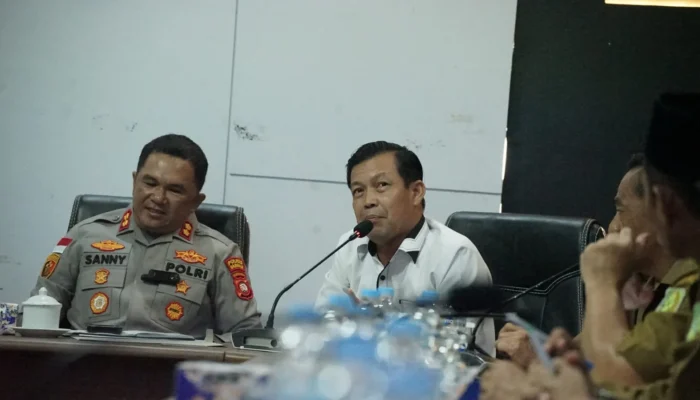 Ketua DPRD Sambas Dorong Pembangunan Embung dan Parit Besar untuk Antisipasi Karhutla