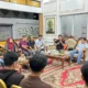 Diskusi Bersama Mahasiswa, Bupati Satono Kembali Dorong Dapil DPR RI Khusus Singbebas