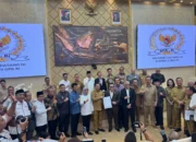 Perjuangkan Penggajian PPPK dan PPPK Paruh Waktu Bupati Satono Rapat Bersama Komisi II DPR RI, Kemenpan RB dan Mendagri